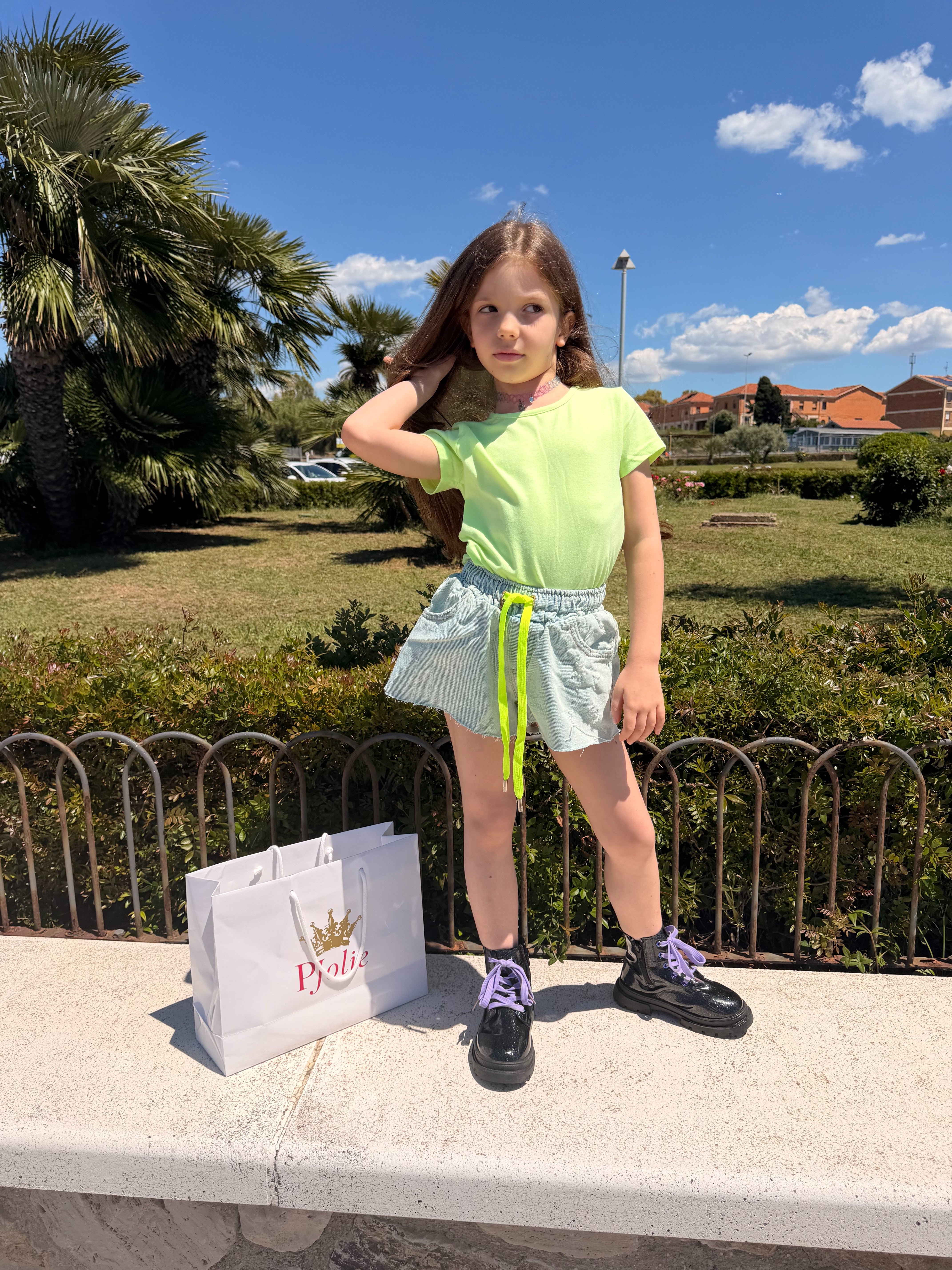 Shorts fluo